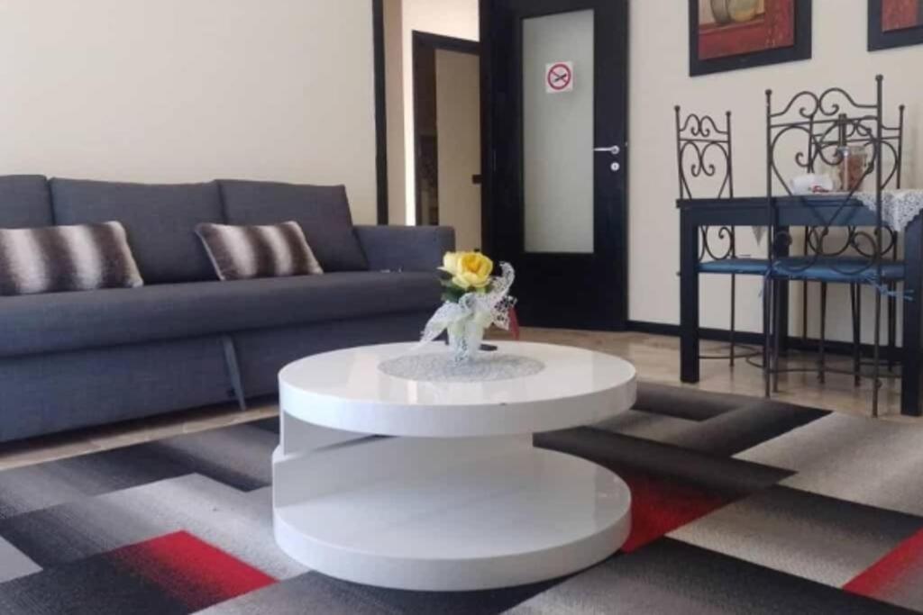 Ferienwohnung Elizabeth House Como Exterior foto